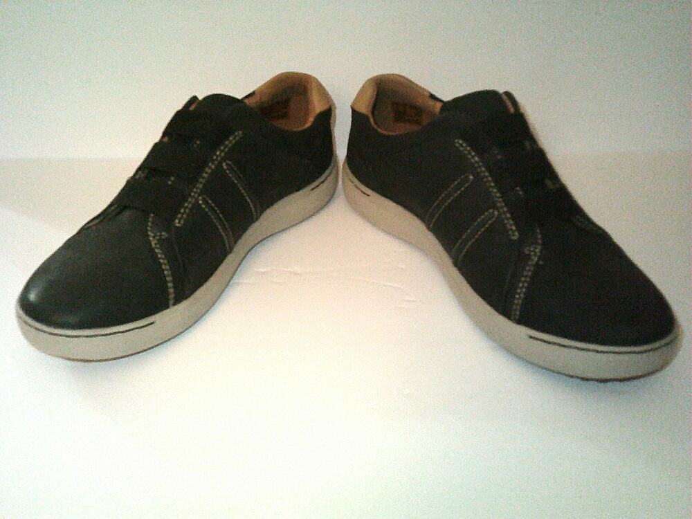 Clarks Nalle Ease slip on sneakers womens size 9
